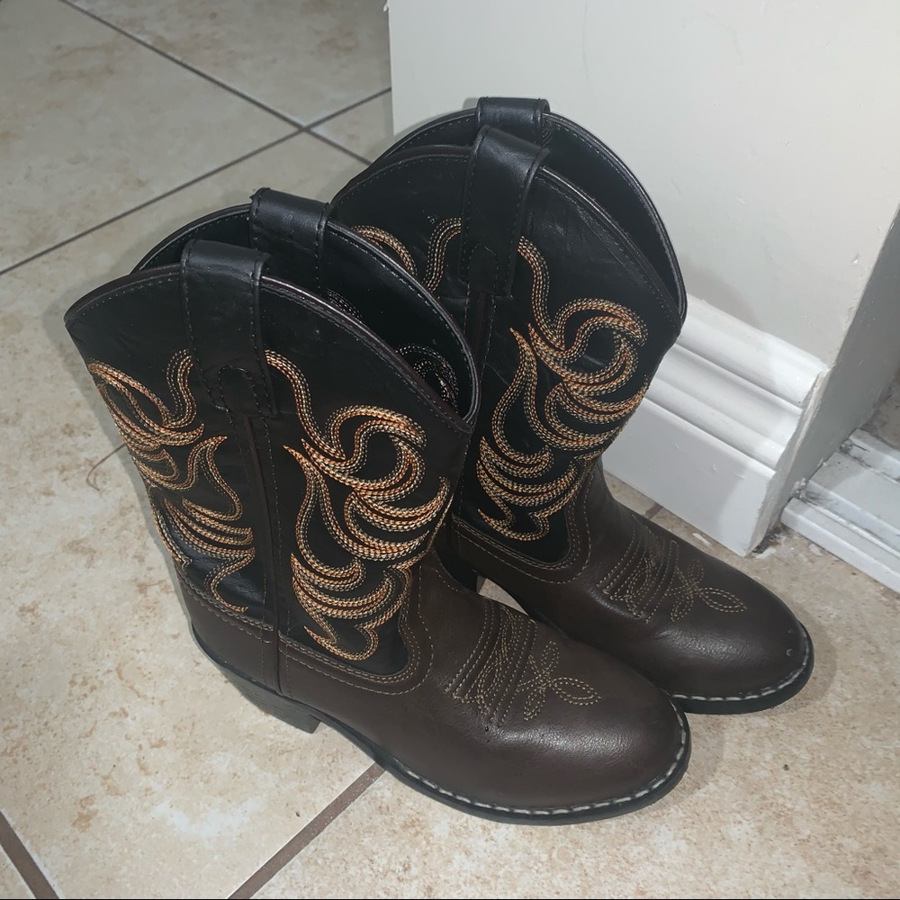Kids cowboy boots